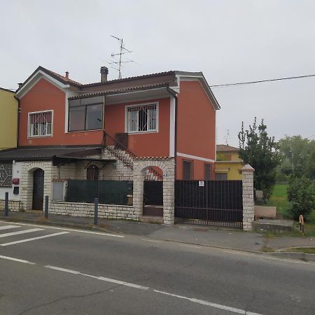 Villa Home Castegnato エクステリア 写真