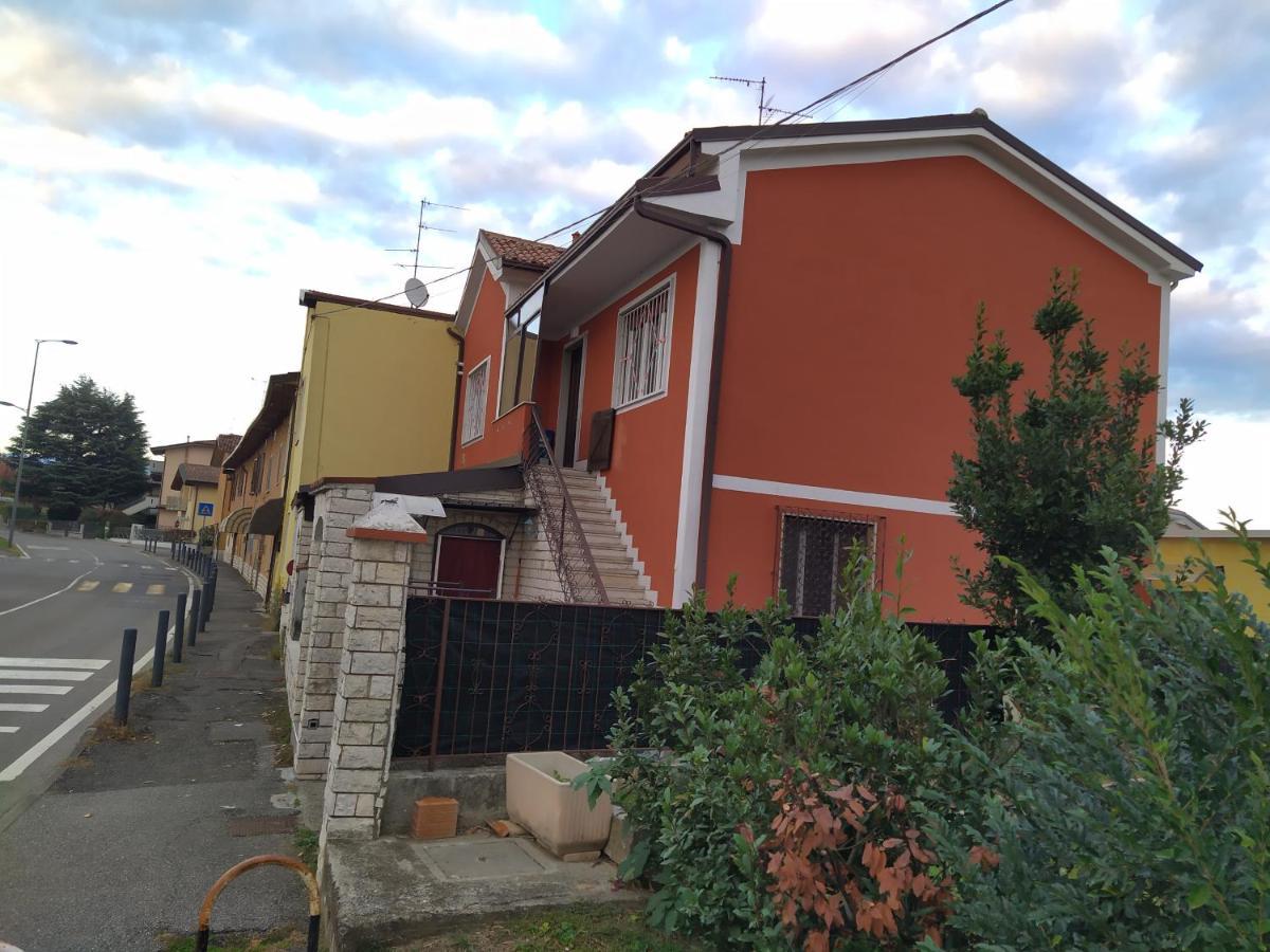 Villa Home Castegnato エクステリア 写真